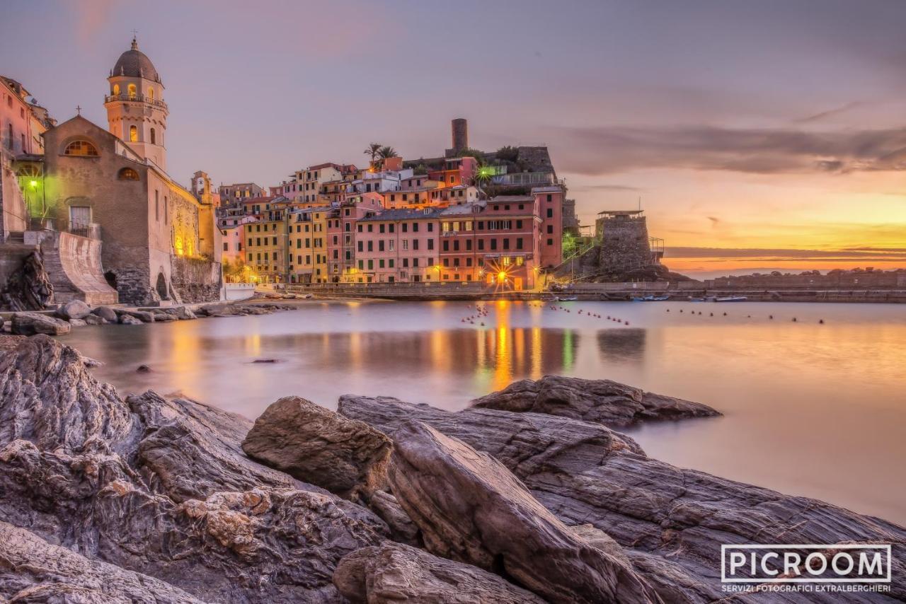 La Casa Dei Treni Affittacamere City Rooms For Travel Lovers La Spezia Kültér fotó